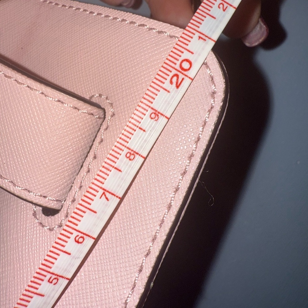 Michael Kors Hamilton Light Pink Satchel with Gold Hardware - Picture 14 of 14